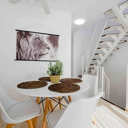 Апартаменты 2 Bedrooms, 3min, Roof Terrace With Ocean View Кальяо-Сальвахе